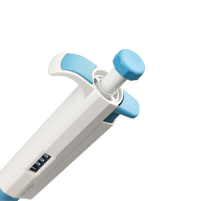 ডিএলএবি টপপেট সিঙ্গল চ্যানেল অ্যাডজাস্টেবল মাইক্রোপিপেট এরগনোমিক লাইটওয়েট ডিজাইনের সাথে অটোক্লেভযোগ্য নীচের অংশ এবং আইএসও 8655 সম্মতি